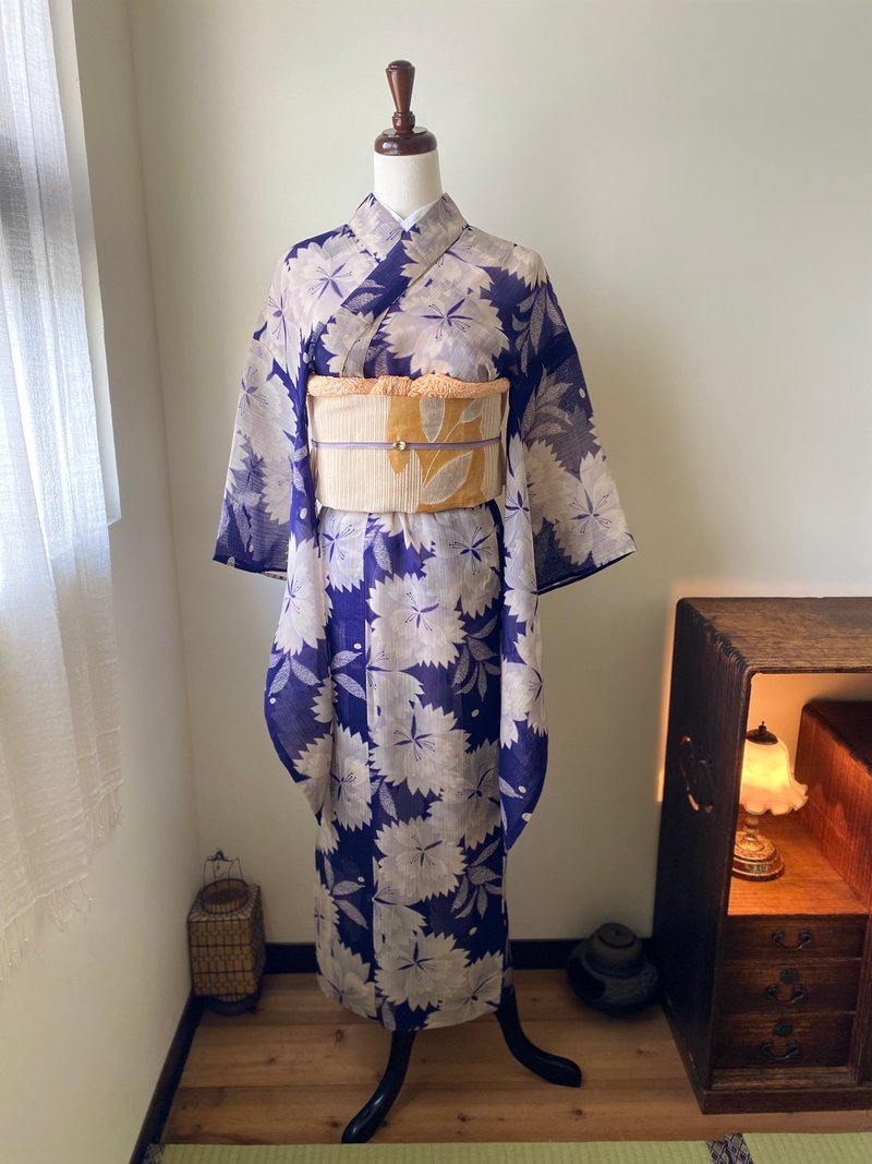 Dense Purple Nadeshiko Summer Antique Komon Kimono - อื่นๆ - ผ้าไหม สีม่วง