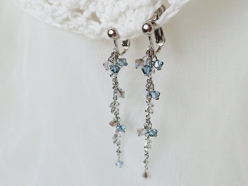 earrings with SWAROVSKI ELEMENTS - ต่างหู - แก้ว สีน้ำเงิน