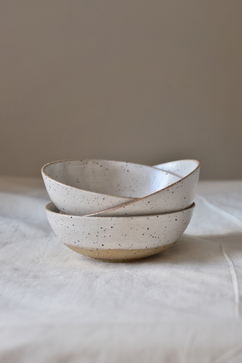 Speckled Low Bowl - Bowls - Pottery Brown