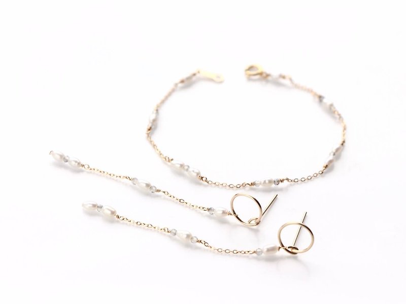 14kgf-mystic topaz & pearl set item -pierced and bracelet-size order / commutative ear buds - สร้อยข้อมือ - เครื่องเพชรพลอย ขาว