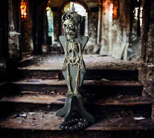 HelenRomanenko Skeleton jewelry holder. Jewelry storage mannequin. Glamorous skeleton.