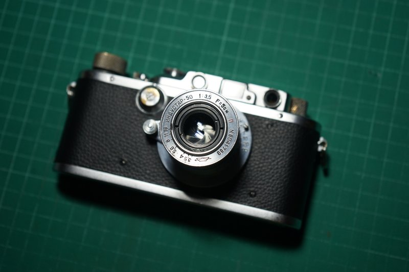 Leica III (DIII) With Industar-50 Red P Collapsible, Zorki Leather Case - 相機/拍立得/底片相機 - 銅/黃銅 