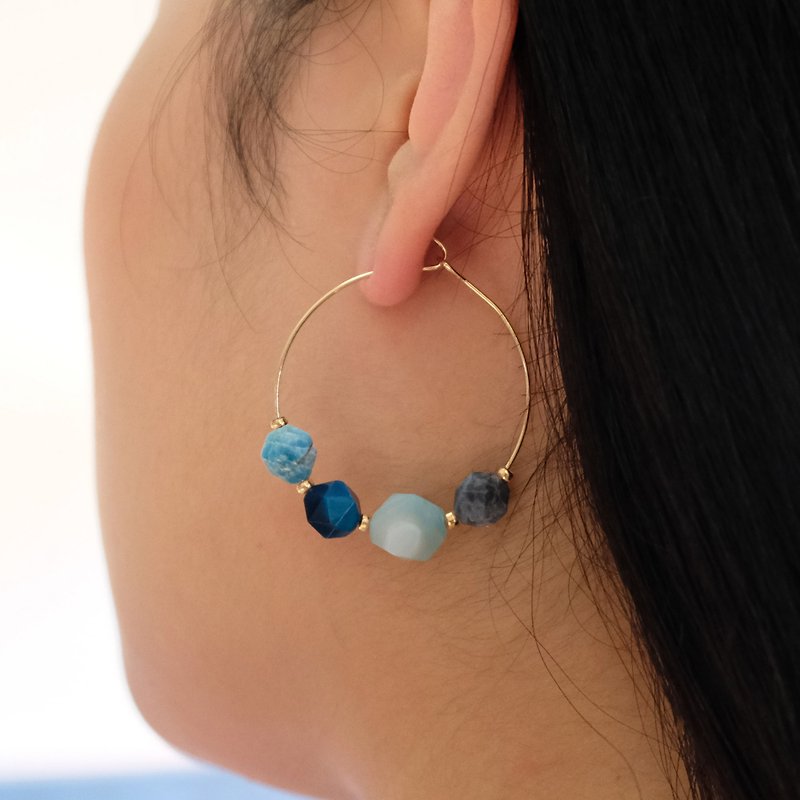 ALYSSA & JAMES Moon Series Blue Diamond Natural Stone Bead Circle Earrings - ต่างหู - หยก สีน้ำเงิน