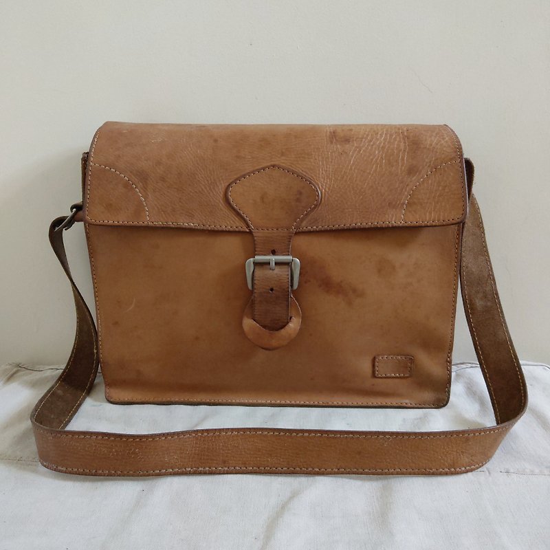 Leather bag_B039_BREE - Messenger Bags & Sling Bags - Genuine Leather Brown