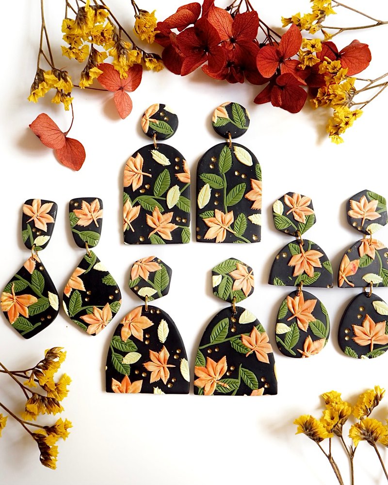 Blackened Maple Leaf Soft Pottery Earrings - ต่างหู - วัสดุอื่นๆ 