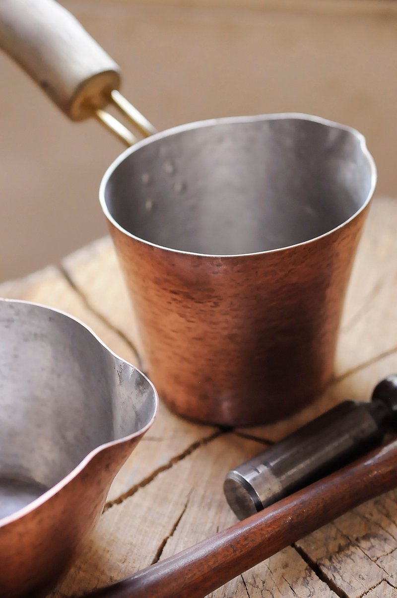 Small Bronze pot - Pots & Pans - Other Metals Brown