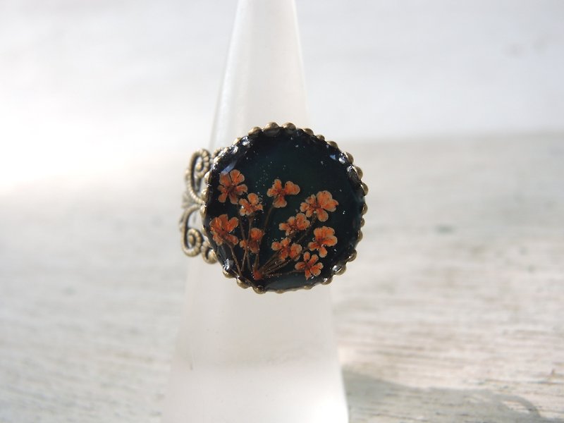 Real Flower Lace Ring-Light - แหวนทั่วไป - พืช/ดอกไม้ สีส้ม