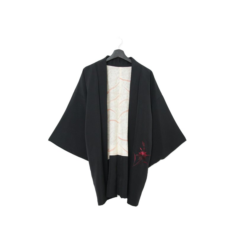 Back to Green-日本帶回羽織 刺繡 豔紅花kb-49/vintage kimono - 女大衣/外套 - 絲．絹 
