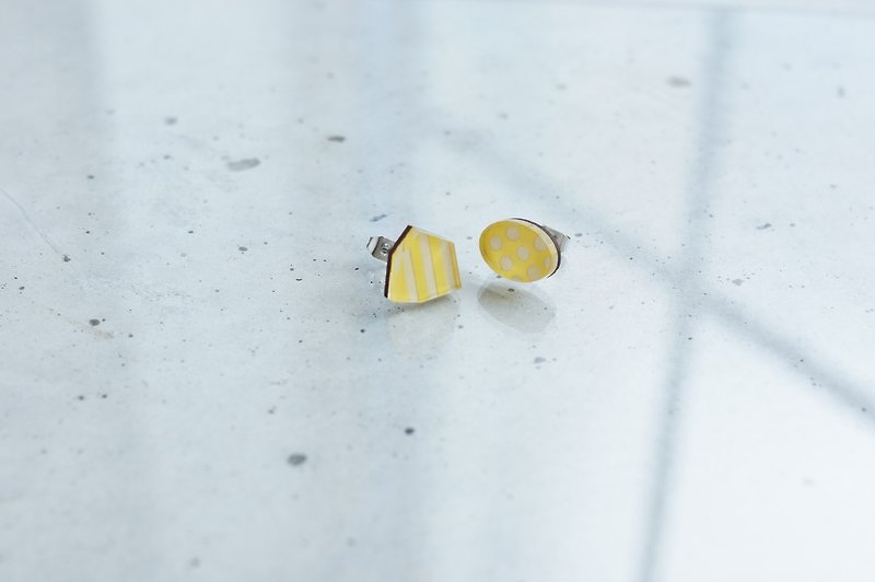 Fragment earrings / yellow - Earrings & Clip-ons - Wood Yellow
