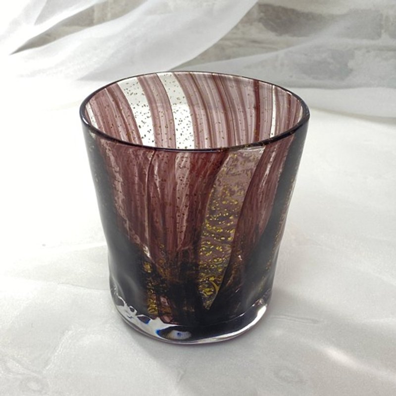 金箔ロックグラス・ブラックストリーム：黒と金のモダンロックグラス：男性に人気 - 急須・ティーカップ - ガラス 
