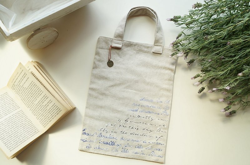 環保英文字棉麻軟包提袋 時鐘掛飾 - 手袋/手提袋 - 棉．麻 