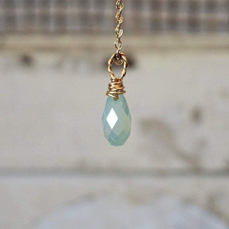 ll Limited Offer ll Swarovski Green Opal Drop Faceted Crystal Necklace - สร้อยคอ - คริสตัล หลากหลายสี