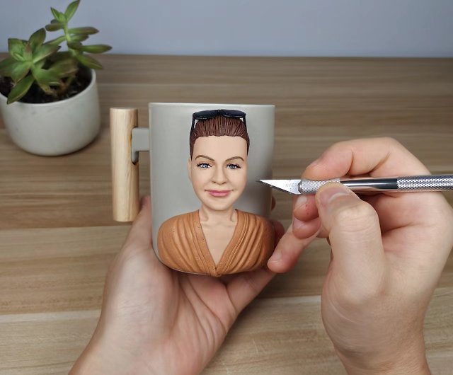 Pure handmade custom wooden handle mug 3D self-portrait like Yan painted  girlfriend wife birthday wedding anniversary gift - Shop uDesign Mugs -  Pinkoi