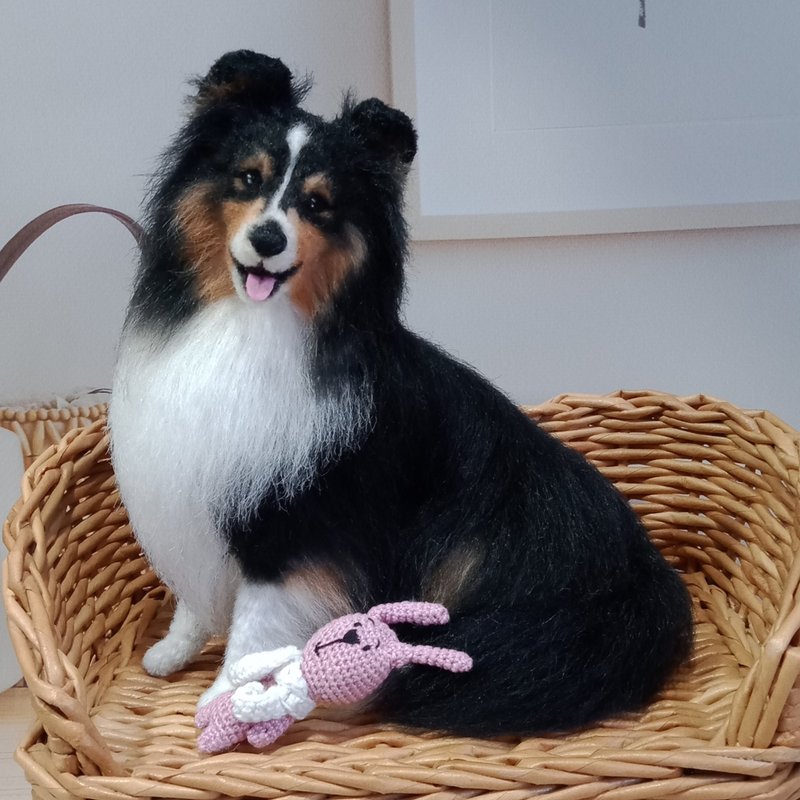 Custom Realistic Miniature crochet Shetland Sheepdog Tricolor figurine - 玩偶/公仔 - 其他材質 黑色