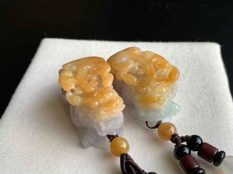天然A貨緬甸玉翡翠 蜜糖黃黃翡粉嫩紫羅蘭蜜糖黃三彩老師傅手工雕 - 項鍊 - 玉石 多色