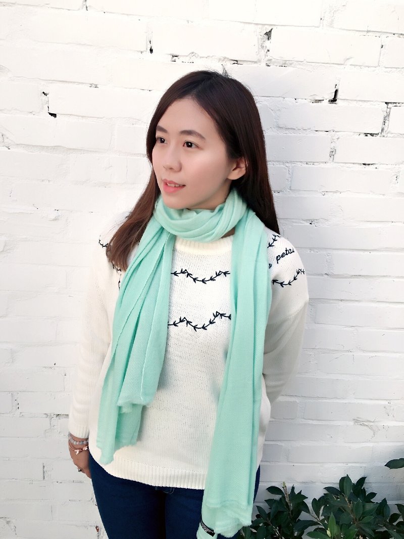 Kashmir 100% cashmere / pashmina handmade cashmere shawl scarf - green - Scarves - Wool Green