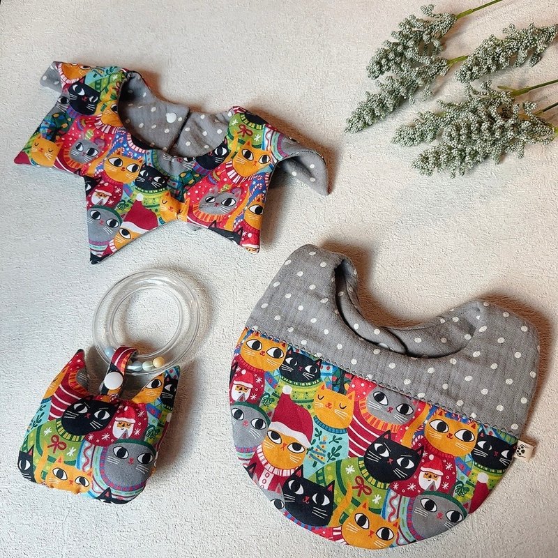 Christmas cat full-month gift box l Newborn gift l bib bag - Bibs - Cotton & Hemp 