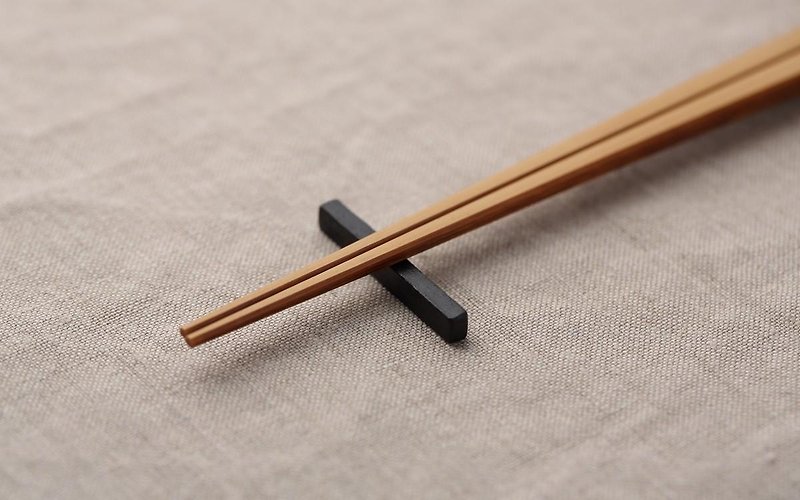 [Restock] Iron chopstick rest - ตะเกียบ - โลหะ สีดำ