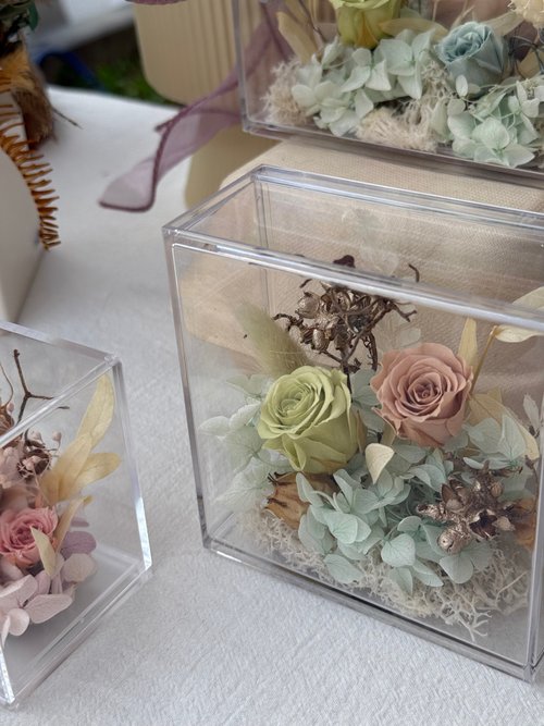 花束のようなボックス 花束のようなボックス