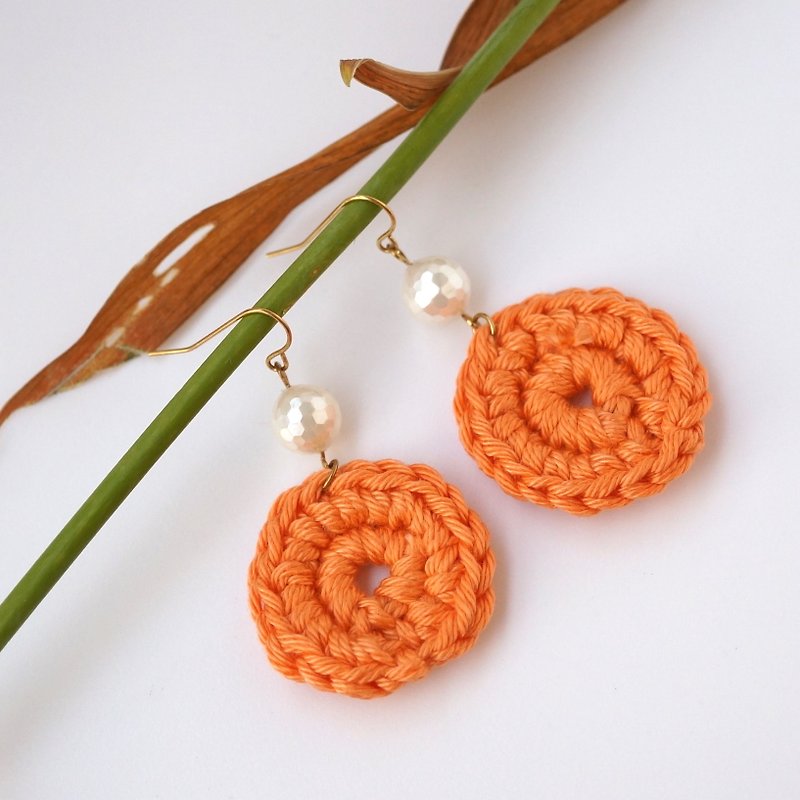 ITS-214 [earring series, weaving holiday] - orange weaving - Earrings & Clip-ons - Cotton & Hemp Orange