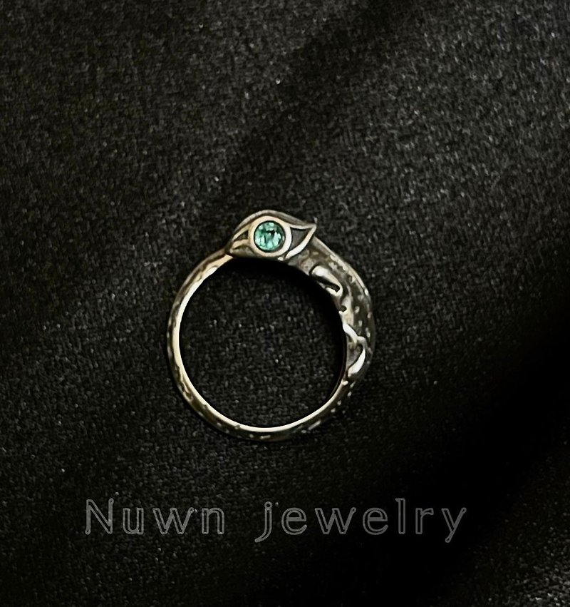 A lizard. Emerald ring Gemstone ring s925 Silver sterling silver ring tail ring witch - General Rings - Gemstone Green