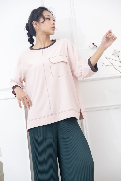 Meya 編縫編織 咖啡色領口假翻蓋口袋上衣 粉紅色