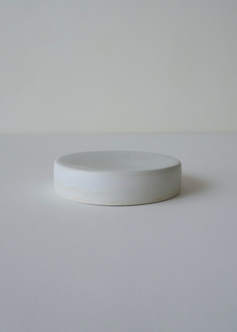 扁圓高台 - 擺飾/家飾品 - 瓷 白色