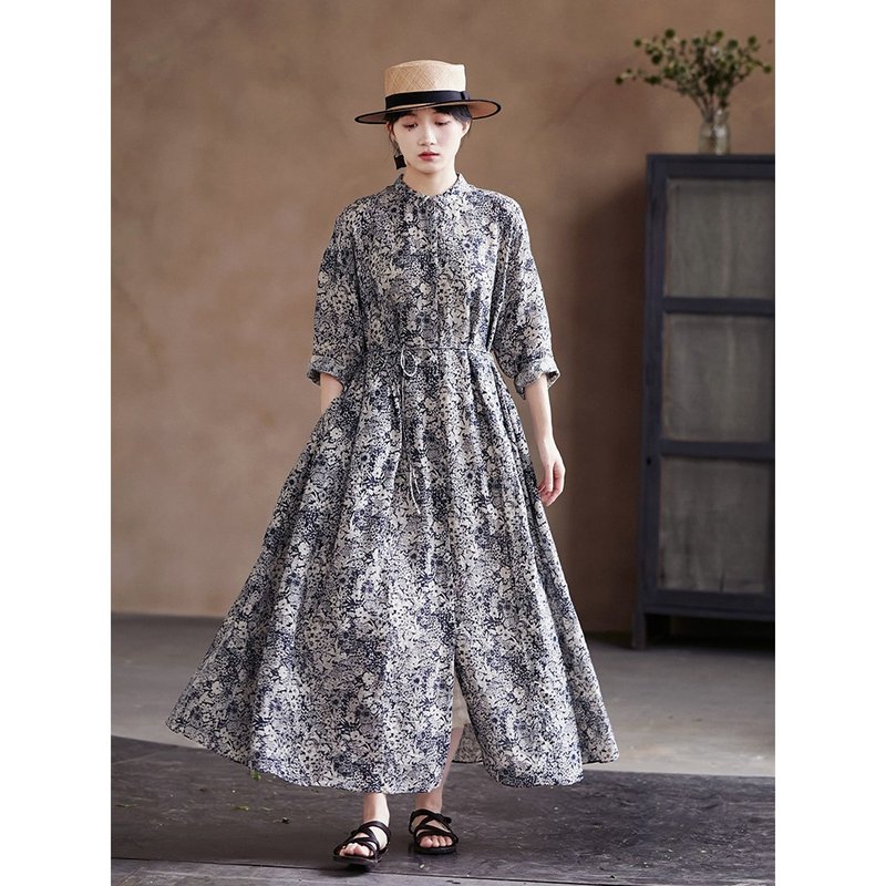 Blue Flower Lightweight Breathable Lapel Shirt-Style Linen Long Dress - ชุดเดรส - ผ้าฝ้าย/ผ้าลินิน 