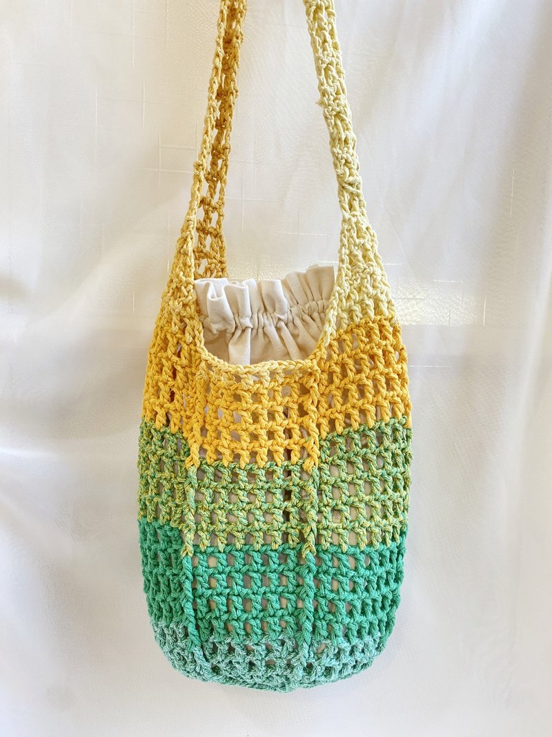 【Good Day Handmade】Handmade. Summer handmade Korean cotton thread woven kiwi color side backpack Korean style - Handbags & Totes - Cotton & Hemp Multicolor