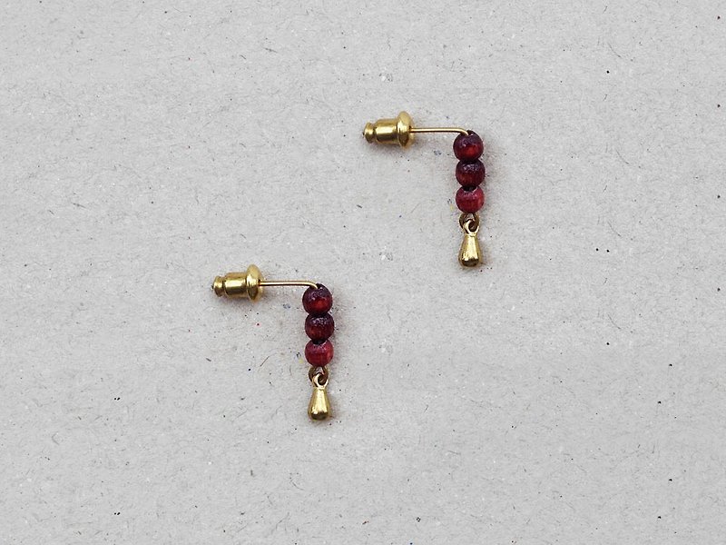 Vintage Style Wood Balls Stud Brass Earrings - Earrings & Clip-ons - Wood Red