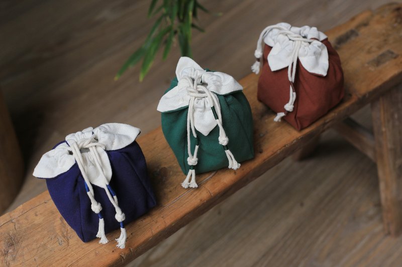 Fabric products | Linen and linen storage bag, portable travel tea bag | Button knotted cord drawstring - Storage - Cotton & Hemp 