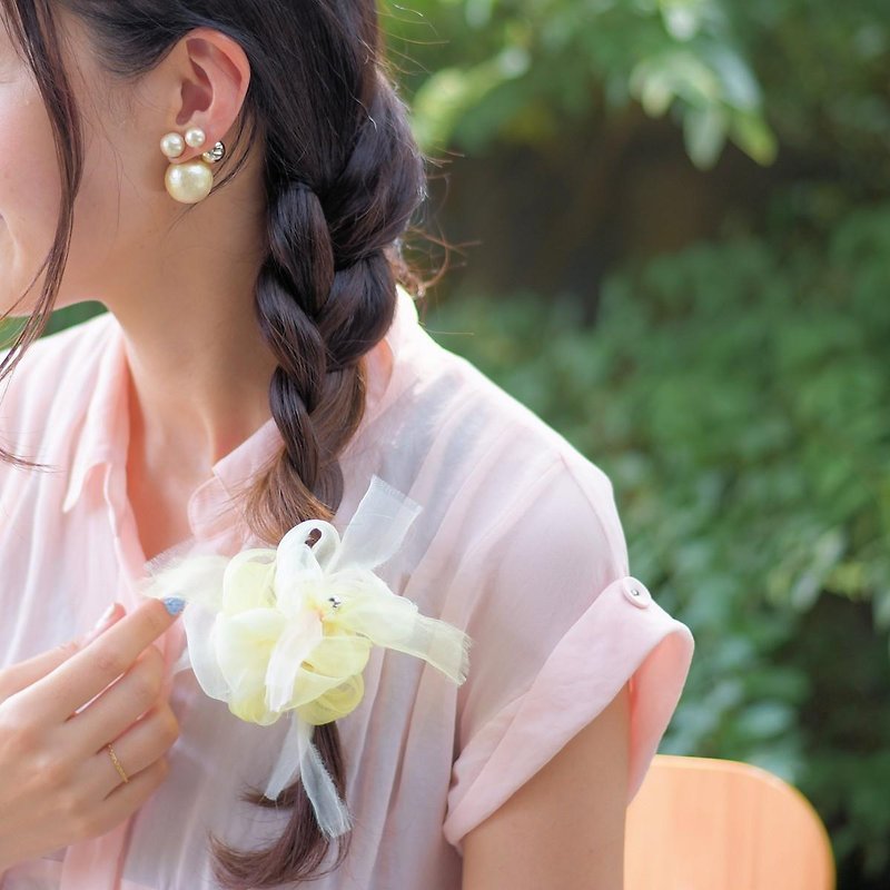 <mini>タンポポ～彩る咲き編みシュシュ - ヘアアクセサリー - その他の素材 イエロー