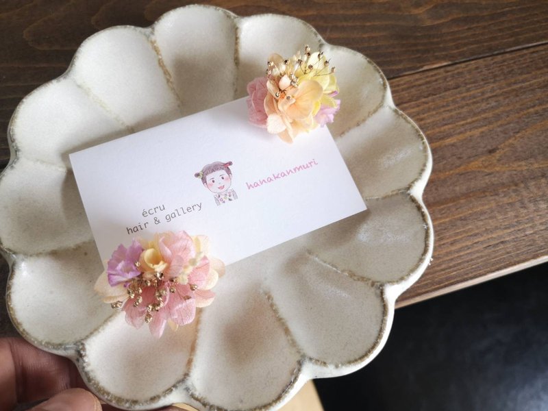 １組限定お花のイヤリング / 金属アレルギーも対応 - 耳環/耳夾/耳骨夾 - 植物．花 粉紅色