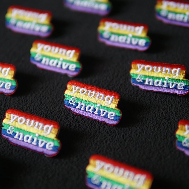 Young and naive naive rainbow embroidery badge_Illegal girls x writing practice - เข็มกลัด/พิน - งานปัก หลากหลายสี