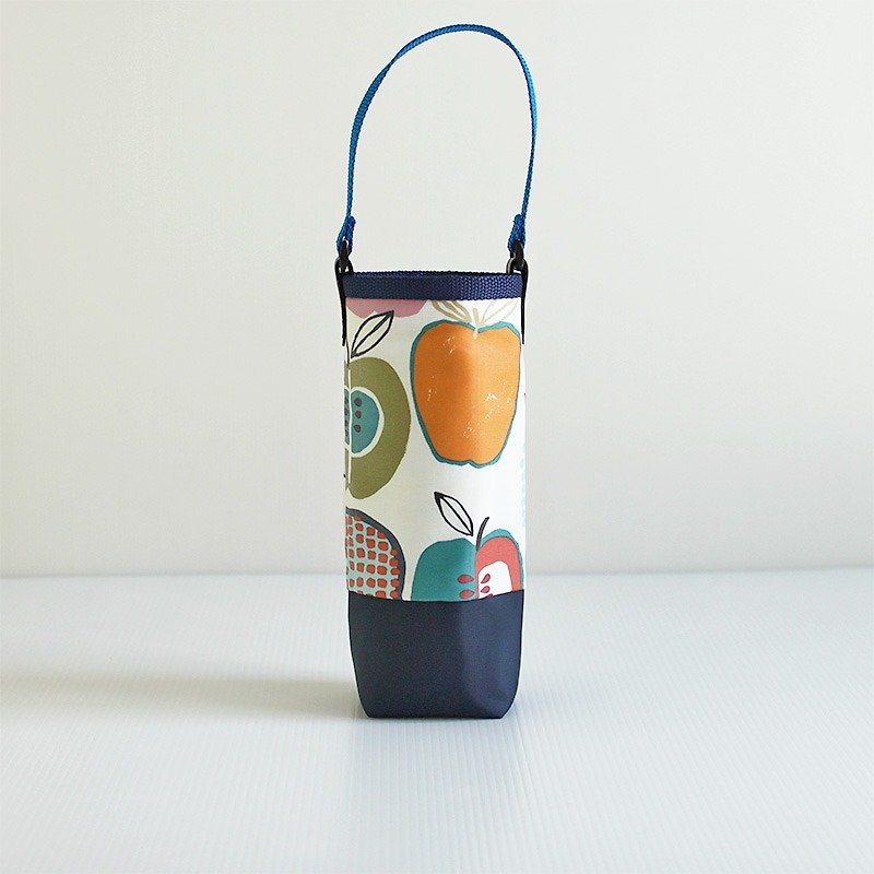 Big Apple Crashworthy Water Bottle Bag No.9 - Pitchers - Paper Multicolor