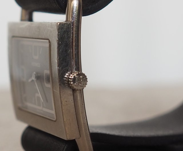 HERMES バレニア 腕時計 ブラック P5010004.jpg?v=1746065337&