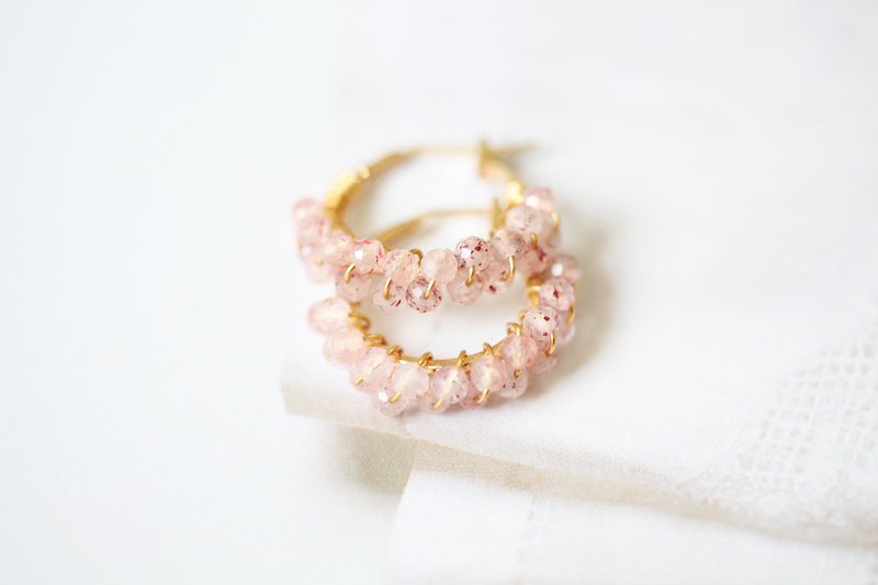 Happy circle Happy circle │ Strawberry crystal can change the clip birthday gift pink - Earrings & Clip-ons - Gemstone Pink