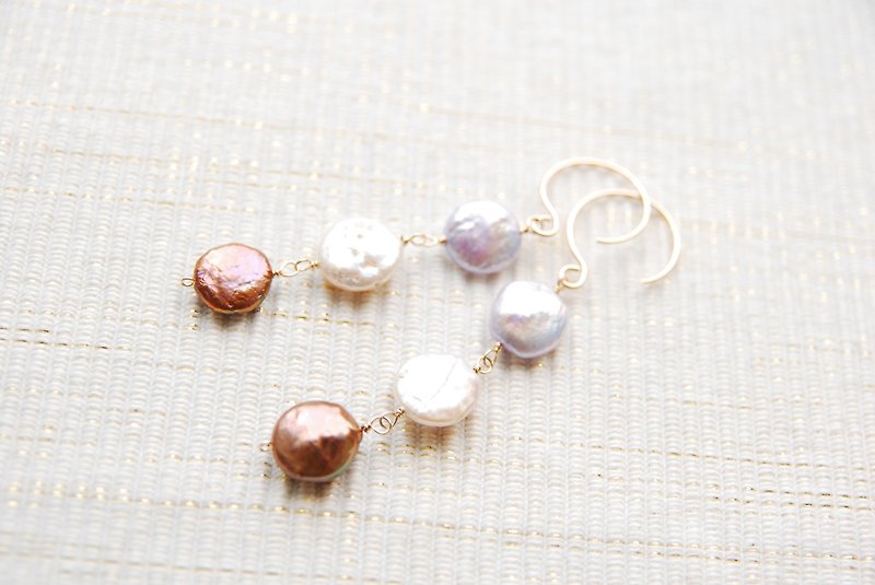 3 color coin pearl earrings (14kgf) - Earrings & Clip-ons - Gemstone Multicolor