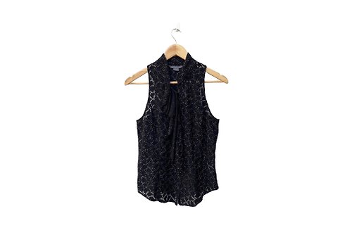 puremorningvintage 90s A/X ARMANI EXCHANGE Black lace with silver glitter textured sleeveless top