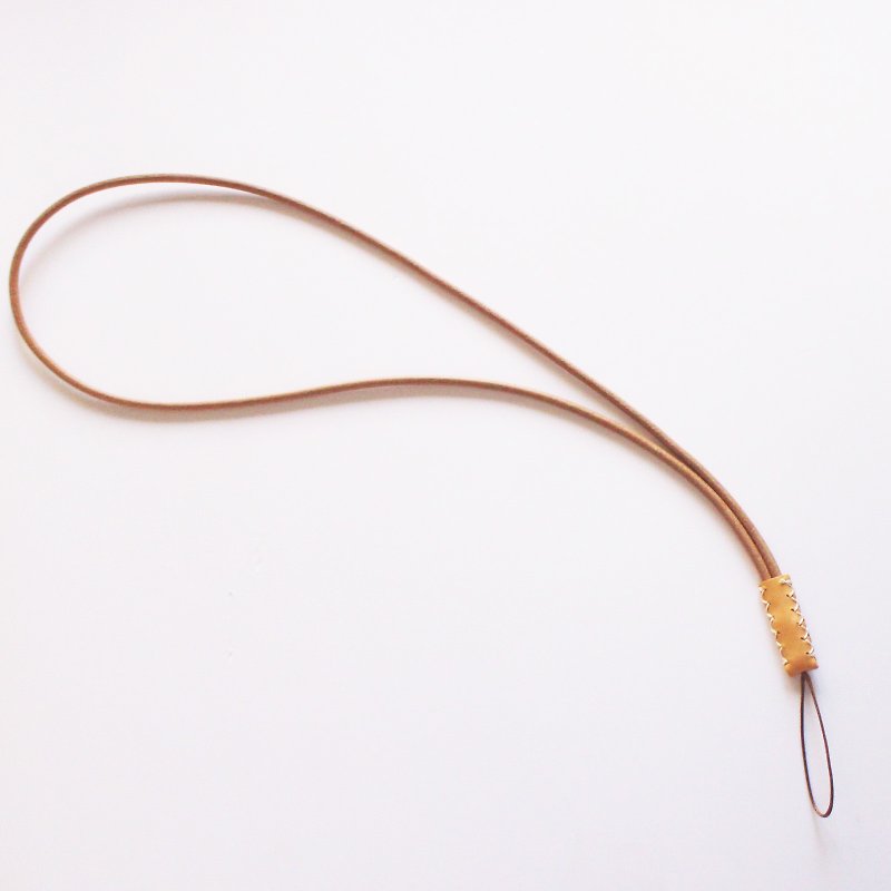 Vintage genuine leather mobile phone neck strap key USB lanyard - อุปกรณ์เสริมอื่น ๆ - หนังแท้ หลากหลายสี