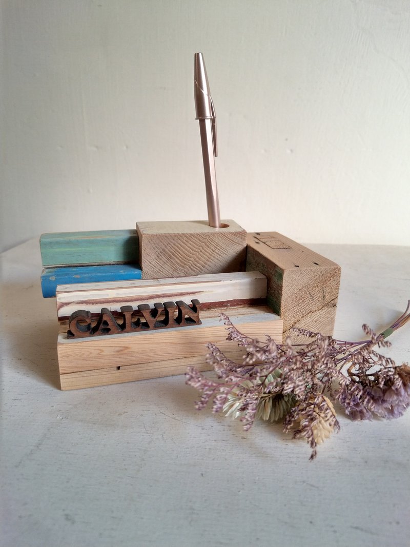 CL Studio [Modern and Simple-Geometric Style Wooden Phone Holder/Business Card Holder] N165 - ที่ตั้งบัตร - ไม้ สีนำ้ตาล