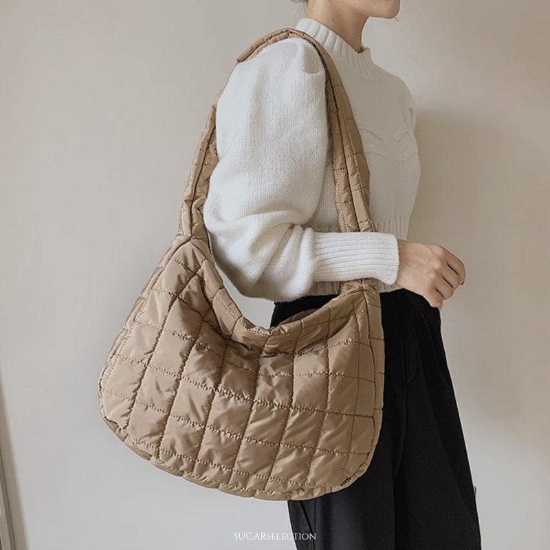 Soft Cloud Bag / Korean Bag / Shoulder Bag / Crossbody Bag / Travel Bag / Gift for Girlfriend - กระเป๋าแมสเซนเจอร์ - ไนลอน 