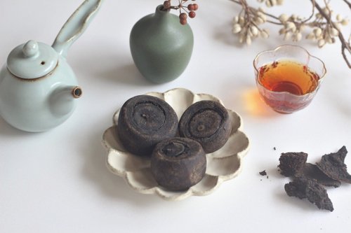 【おいしいお茶あり】台湾で唯一の押し茶：紅 Redレモン茶 シカモア 木箱 ギフトボックス 10個入り