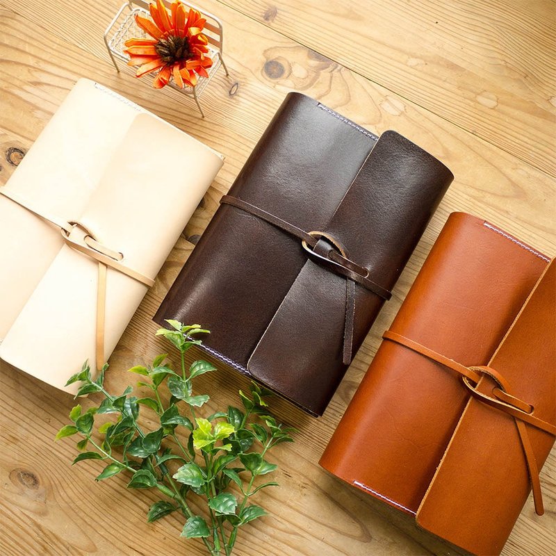 Adventure。Leather Book Cover - Notebooks & Journals - Genuine Leather Multicolor