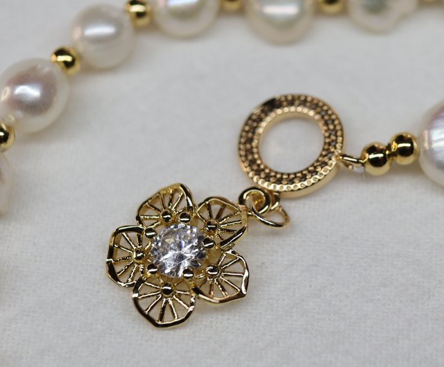 Mikimoto 淡水パールブレスレットとポーチ セット　ネックレス Mikimoto 淡水パールブレスレットとポーチ セットネックレス