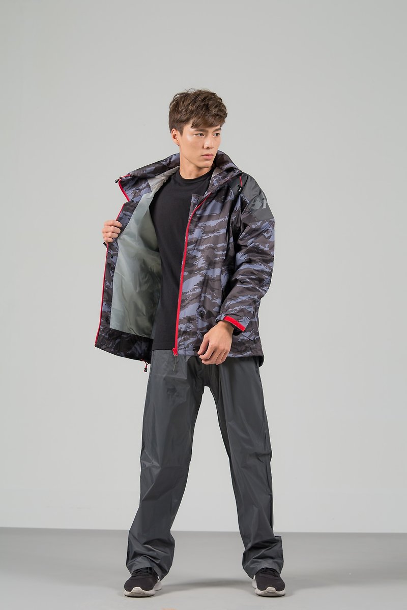 城市遊俠背包款兩件式風雨衣-灰迷彩 - 雨傘/雨衣 - 防水材質 多色