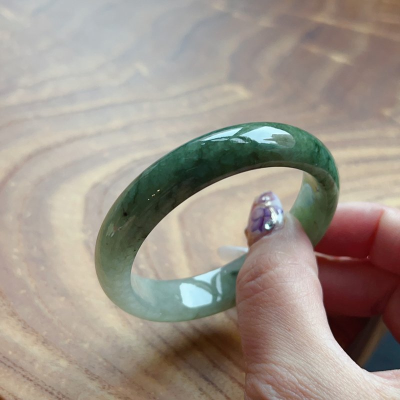 飄綠花翡翠手鐲 | 19.5圍 | 天然緬甸玉翡翠A貨 | 送禮 - 手鍊/手環 - 玉石 多色