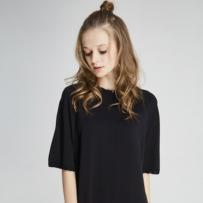 Ball heart round neck knit dress (1701KD01BK-F) - ชุดเดรส - ผ้าฝ้าย/ผ้าลินิน สีดำ