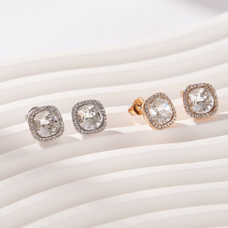 Square Micro Luxurious Crystal Diamond Earrings (Light Transparent) - ต่างหู - คริสตัล สีน้ำเงิน