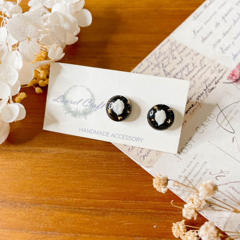 Simple series blue flower black round 925 silver earrings/ clip on - Earrings & Clip-ons - Plants & Flowers Black